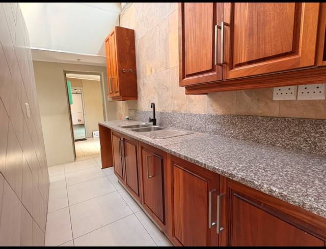 5 BEDROOM HOUSE FOR SALE IN SASOLBURG EXT 4